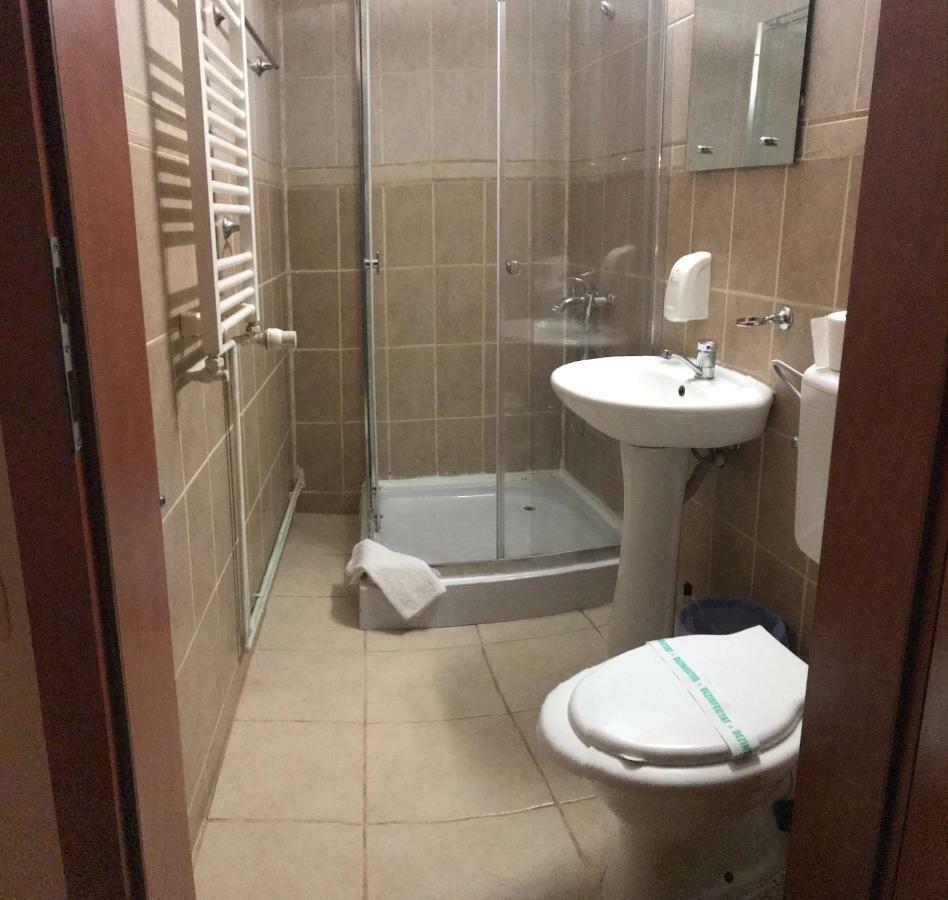 Hotel Cosmin Arad Kültér fotó